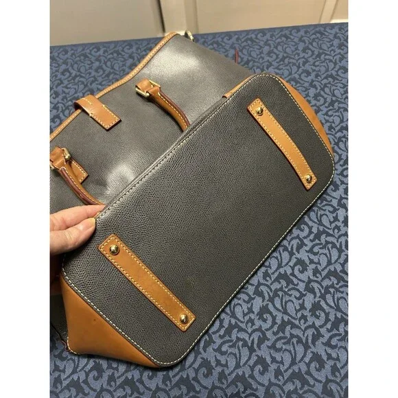 Dooney & Bourke Shelby Shopper Tote Gray Tan Leather Shoulder Bag Satchel Purse - Picture 8 of 16